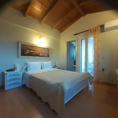 Villa Thomas House *