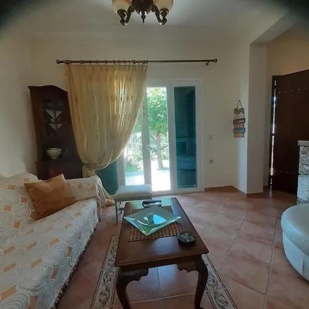 Villa Thomas House