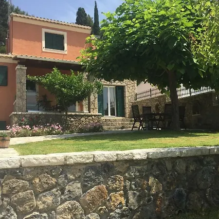 Thomas House * Poulades