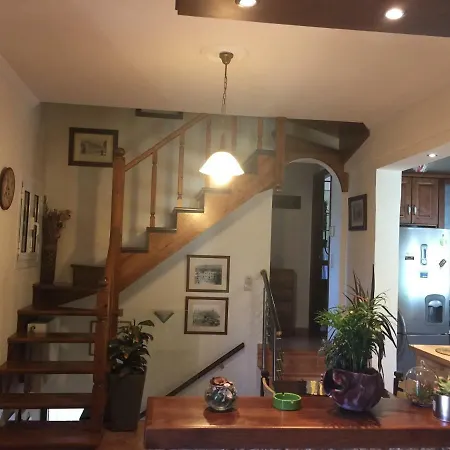 Villa Thomas House *