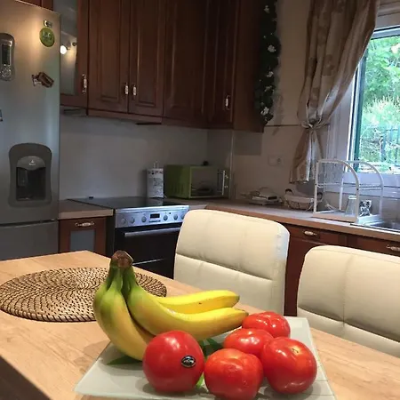 Thomas House Вилла *